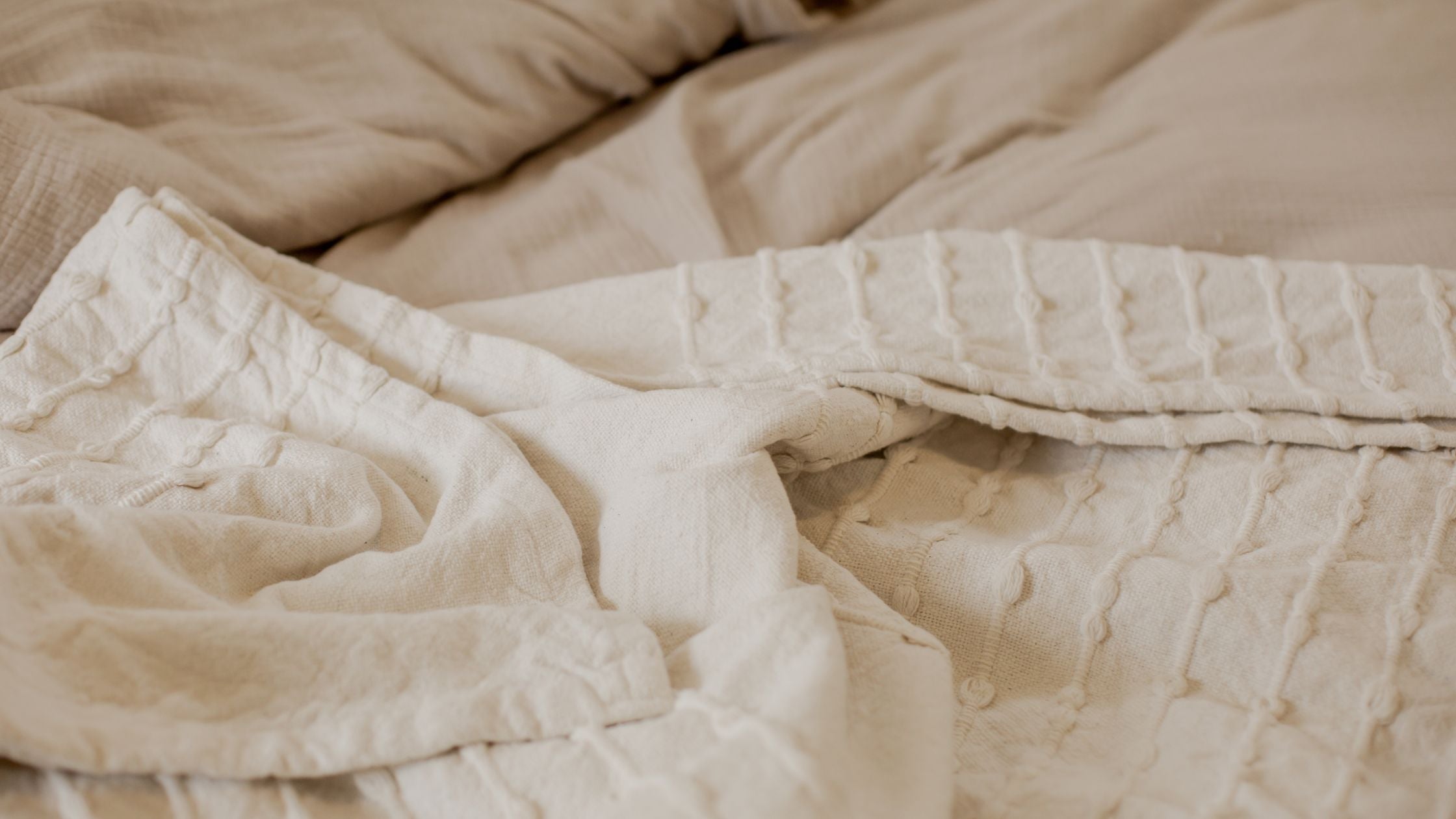 Différentes matières de linge de lit