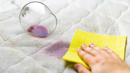 nettoyer une tache de vin rouge